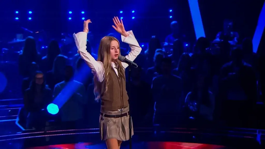 Dvanaestogodišnja Ameli Dinarina – Šimić iz emisije “The Voice Kids Hrvatska” Sinjanka je iz Bošnjaka