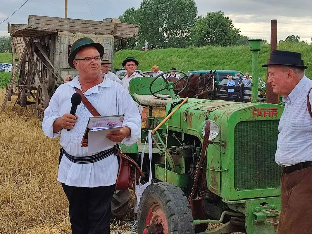 „Kruh naš svagdašnji-žetva i vršidba u prošlosti”
